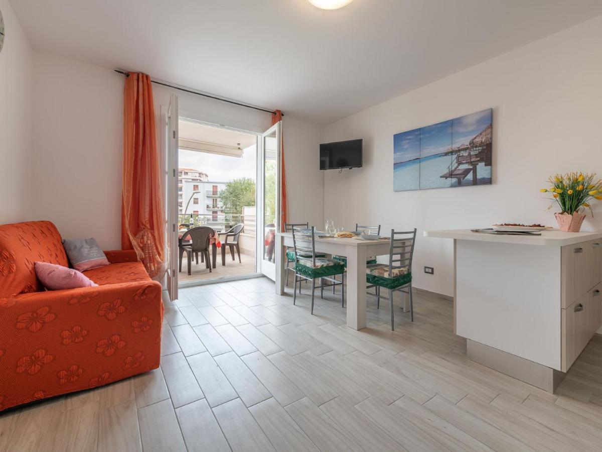 Appartamento Locazione Turistica Agostino 2 *